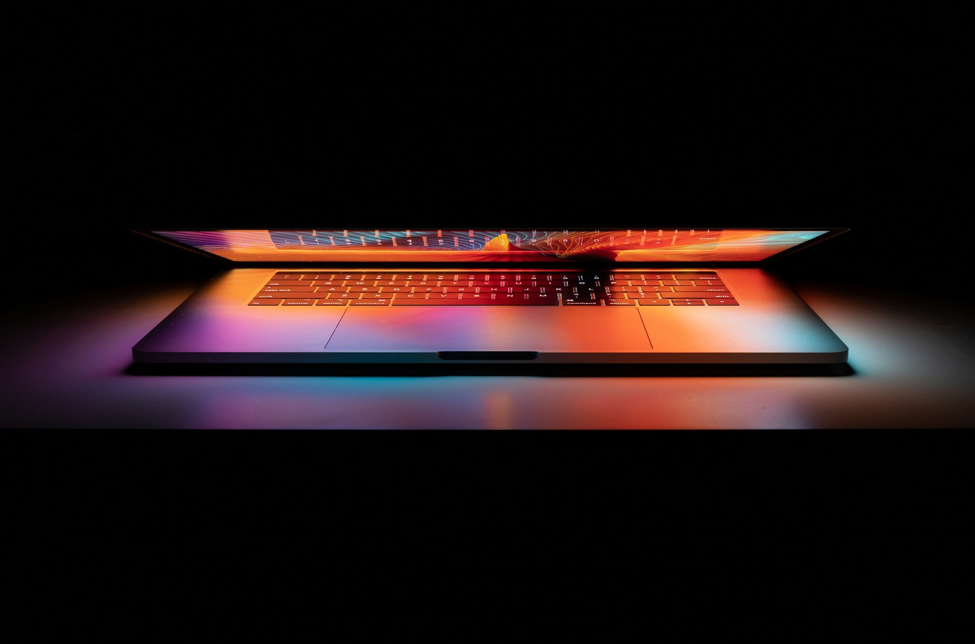 Jakie zagrożenia niesie za sobą technologia Deepfake w rękach cyberprzestępców?